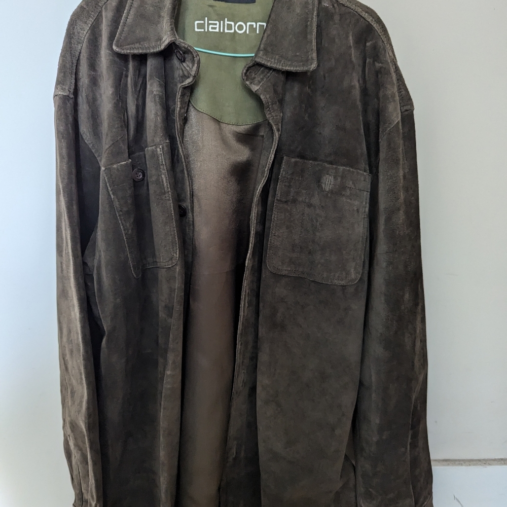 Men Green Suede Jacket.Great Condition! Wore a Couple of times.